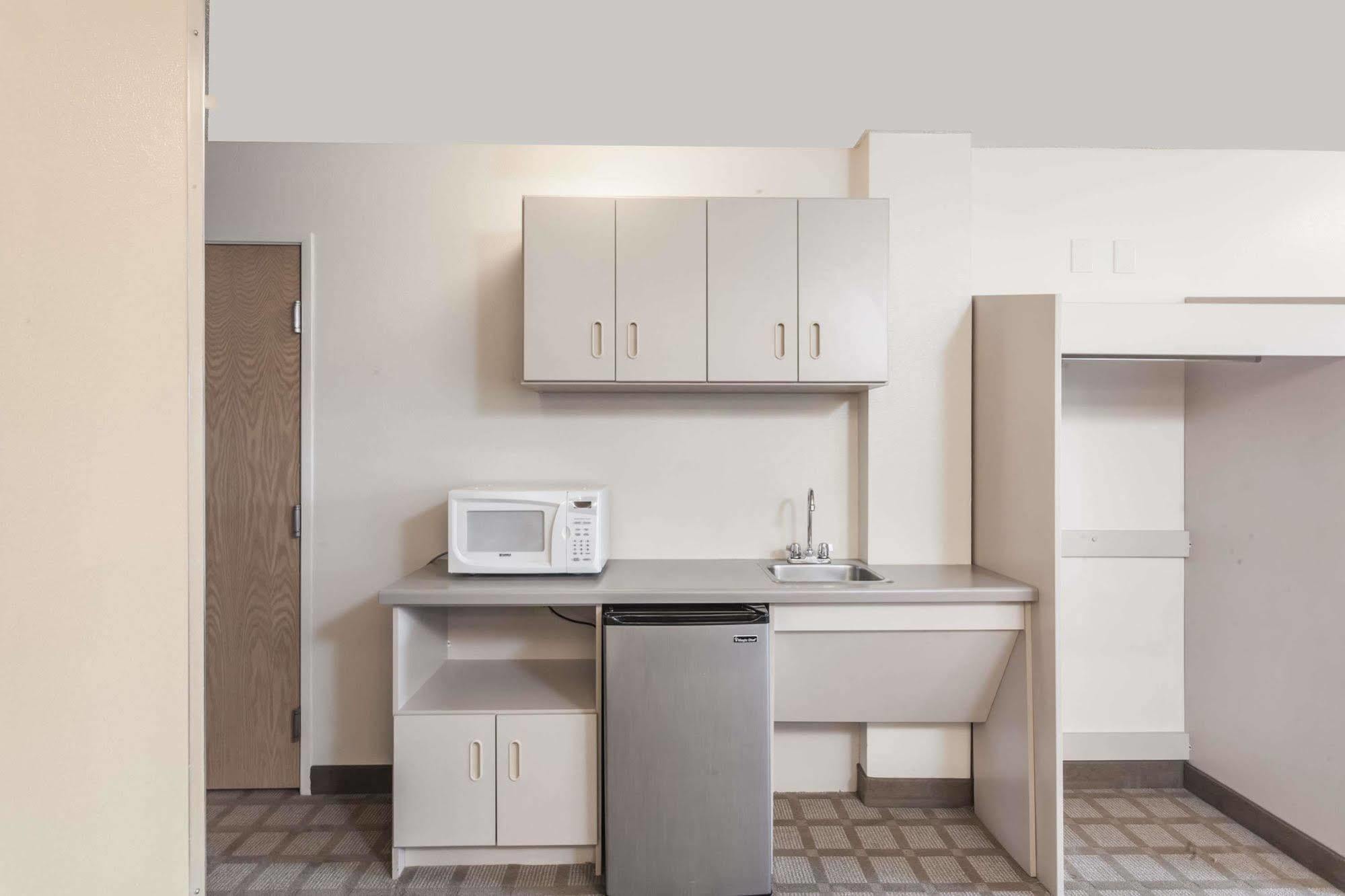 Microtel Inn & Suites By Wyndham Nashville Exteriör bild